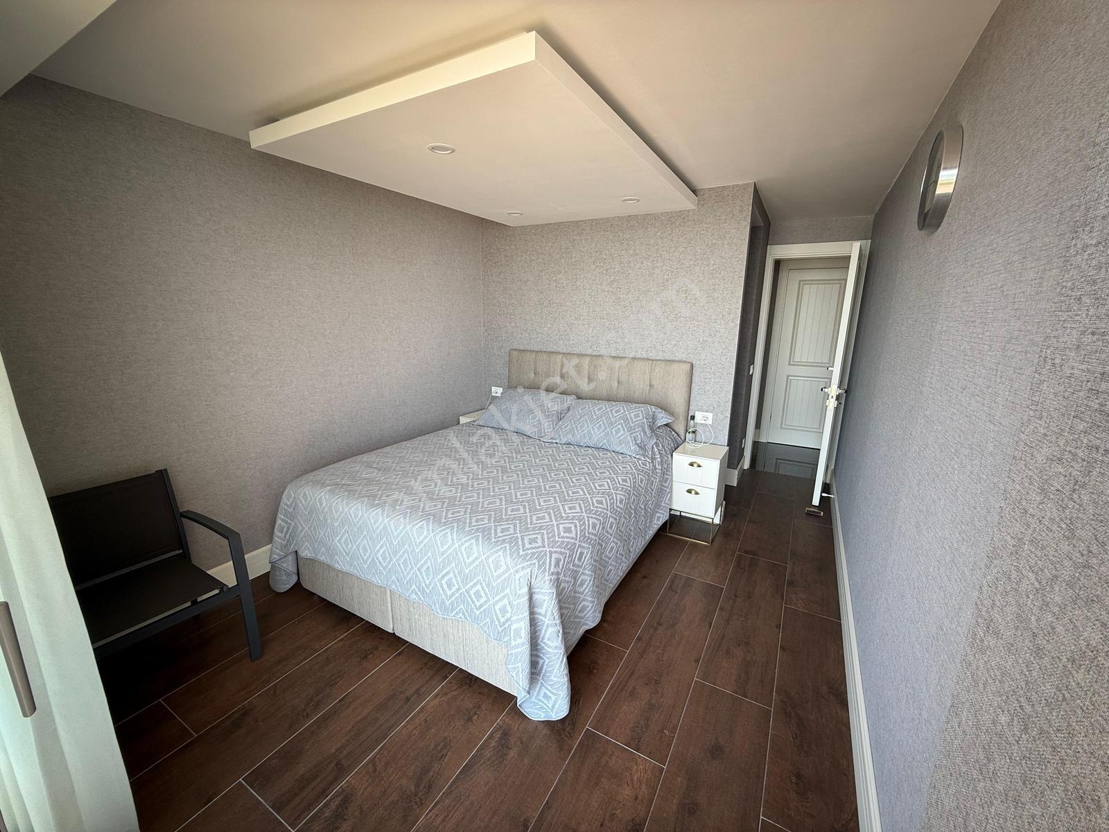 Silivride Denize Sıfır Manzaralı Prestijli Villa Ve Müştemilatı - Görsel 24