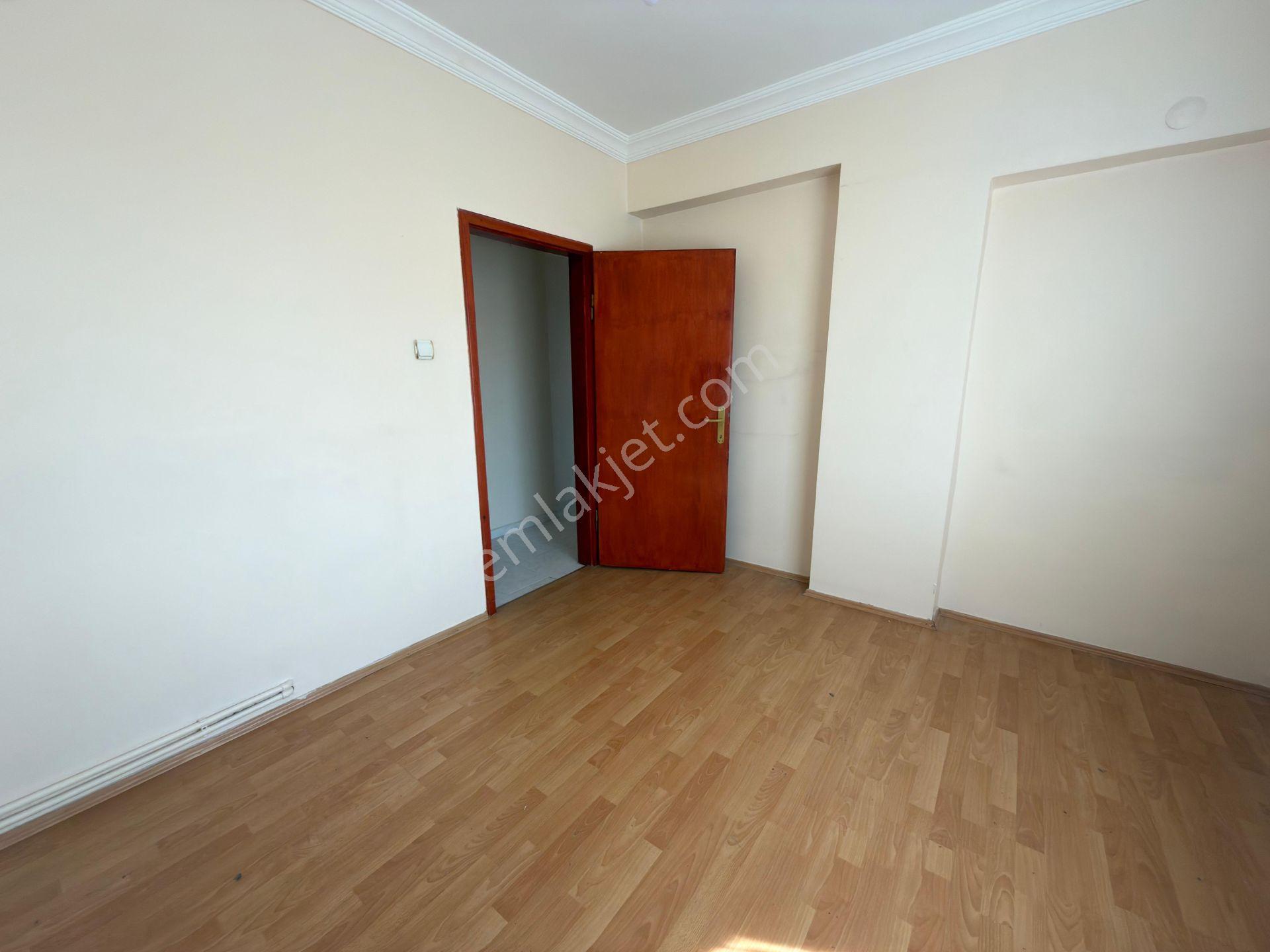 Turyap'tan Çaldıran Mah 507 Sokak 3+1 1. Kat Kiralık - Görsel 25