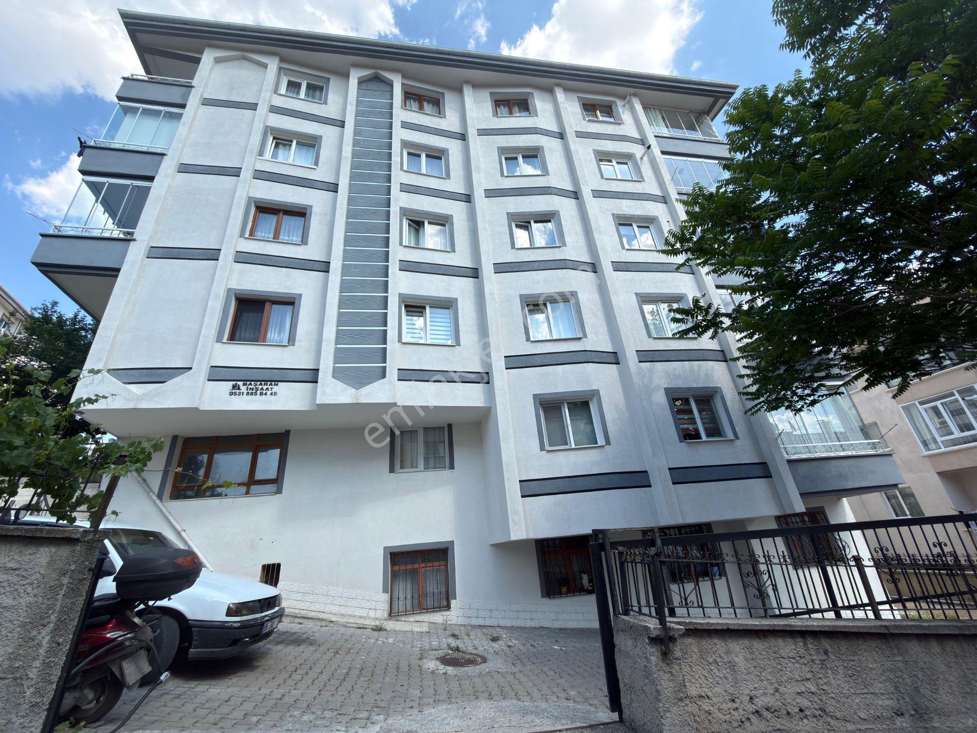 Turyap'tan Çaldıran Mah 507 Sokak 3+1 1. Kat Kiralık - Görsel 31