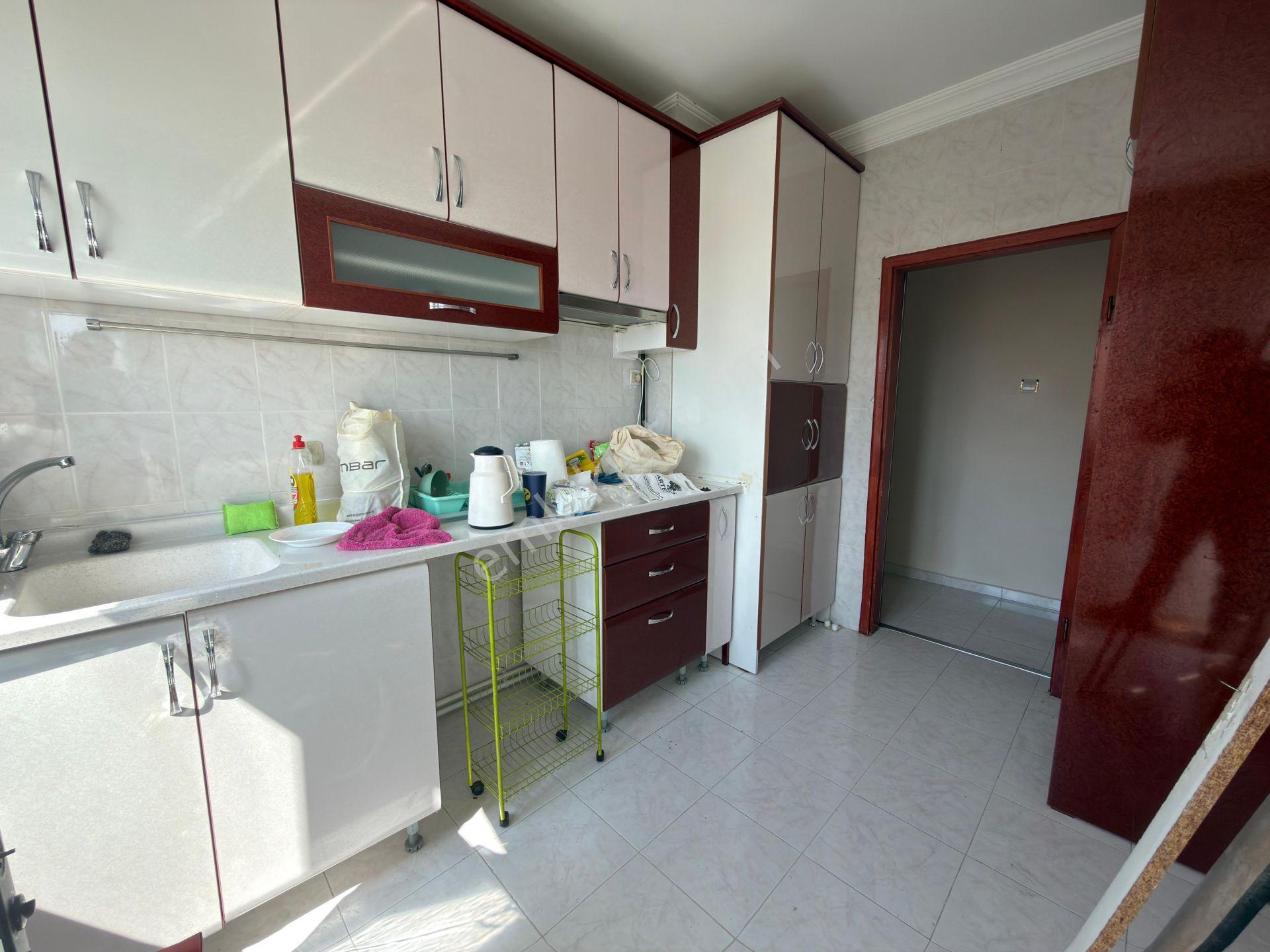 Turyap'tan Çaldıran Mah 507 Sokak 3+1 1. Kat Kiralık - Görsel 8