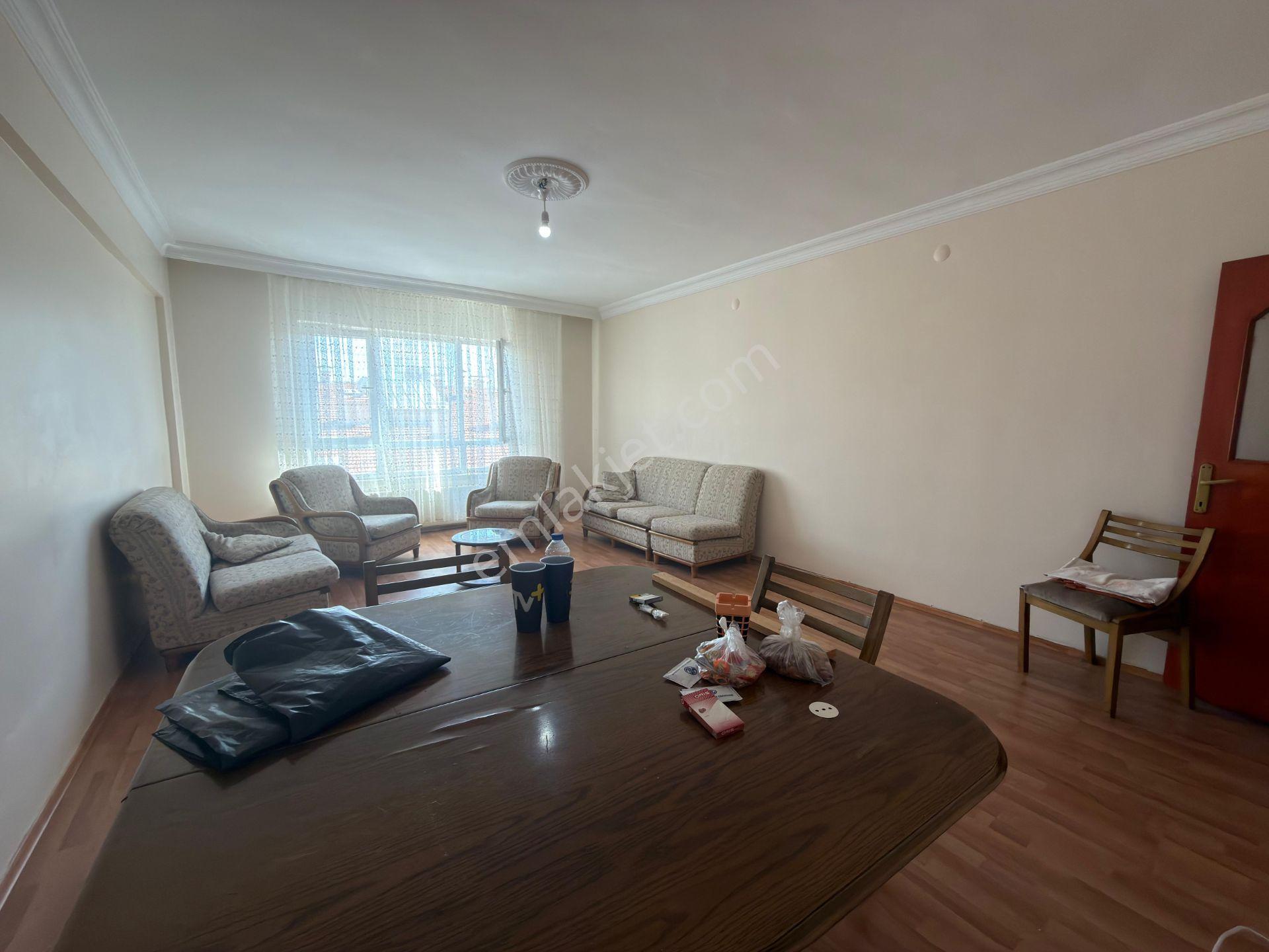 Turyap'tan Çaldıran Mah 507 Sokak 3+1 1. Kat Kiralık - Görsel 16
