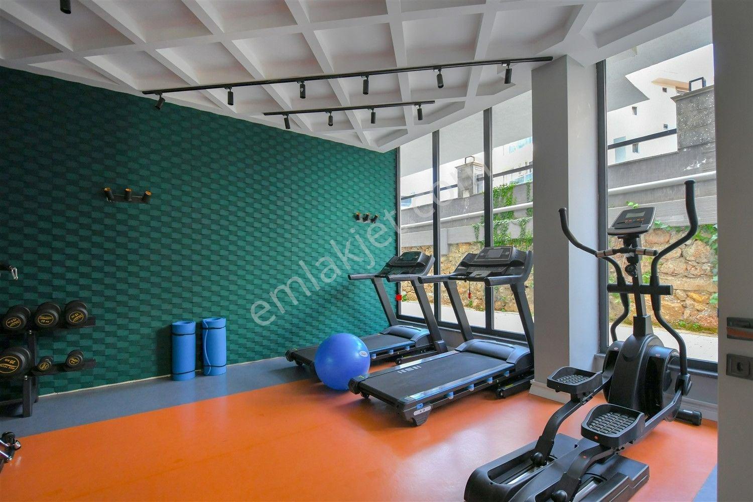 Alanya Oba’da Full Kompleks Site İçerisinde Lüks Eşyalı 2+1 Satılık Daire - Görsel 31