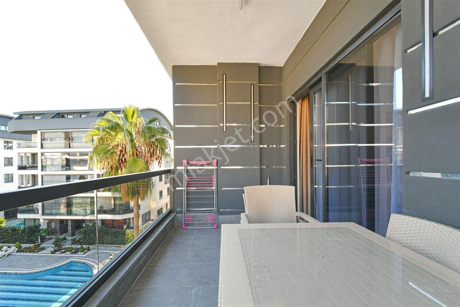 Alanya Oba’da Full Kompleks Site İçerisinde Lüks Eşyalı 2+1 Satılık Daire - Görsel 13