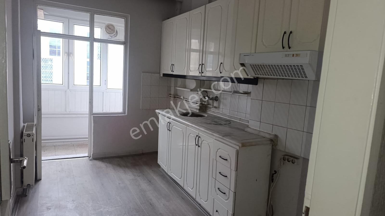 Adliye Karşısı Kiralık Ofis - Görsel 20
