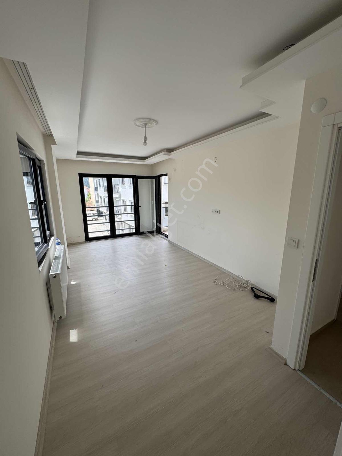 Bayır Merkezde Asansörlü, Ara Kat, Ferah 2+1 Kiralık Daire - Görsel 14