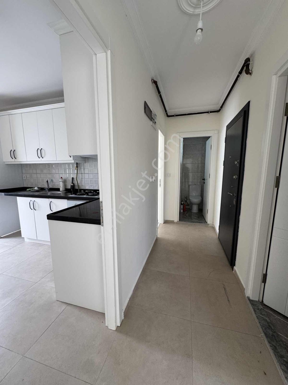 Bayır Merkezde Asansörlü, Ara Kat, Ferah 2+1 Kiralık Daire - Görsel 19