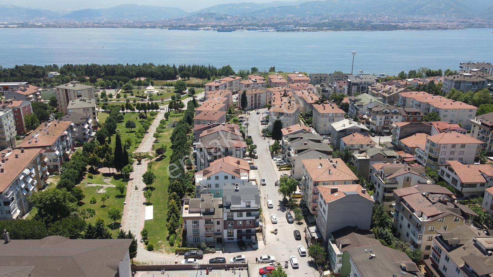 Harikalar Sahilinde Konum Harikası Fırsat 3+1 Ters Dubleks Daire - Görsel 3