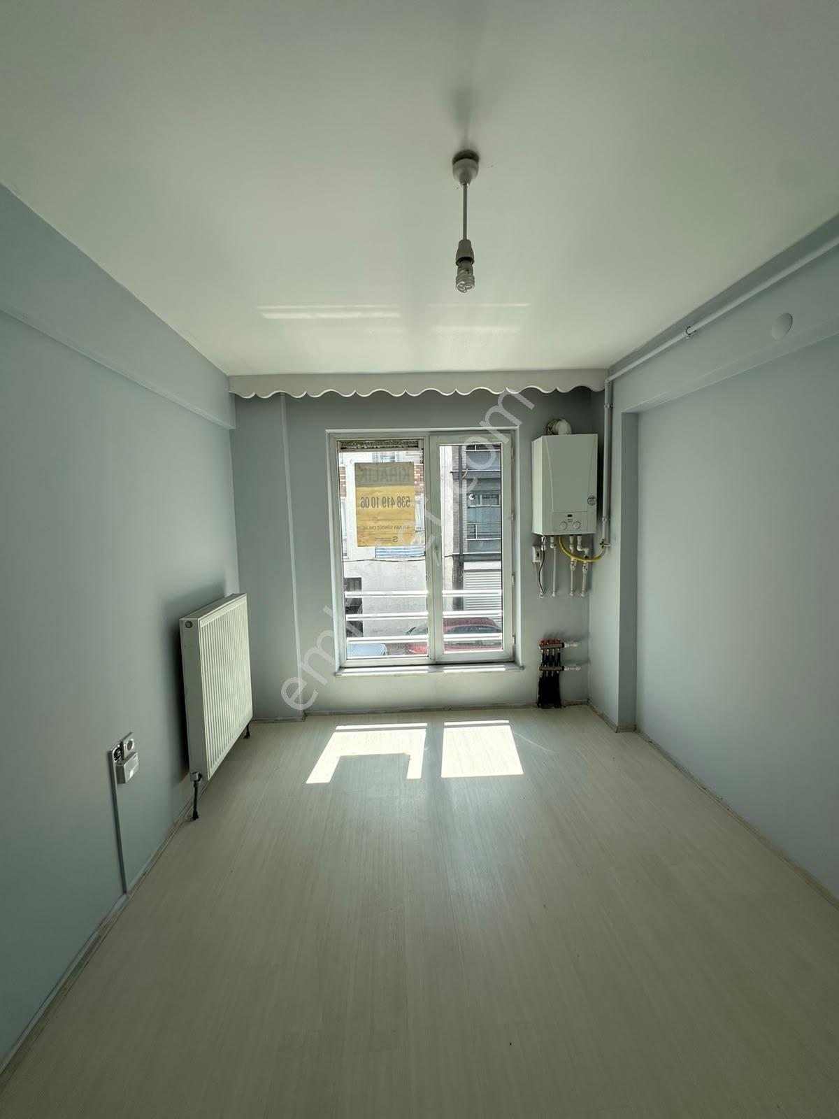 Balkan Gündüzden Sütlüce Mahallesinde Kiralık 1+1 Daire - Görsel 11