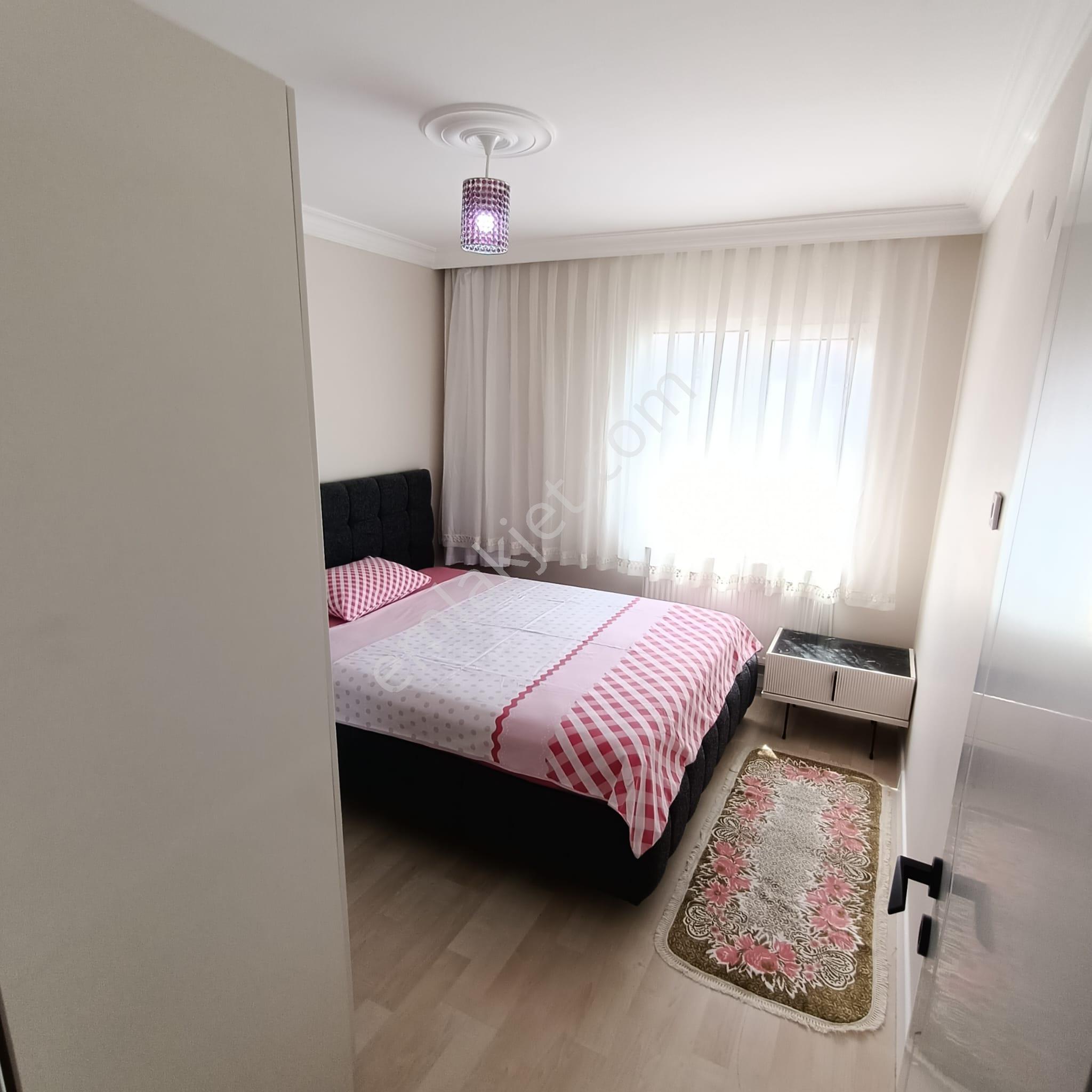 Acil Buca-koop Mah.de 2+1 95m2 Full Eşyalı Site İçi Arakat Daire - Görsel 13