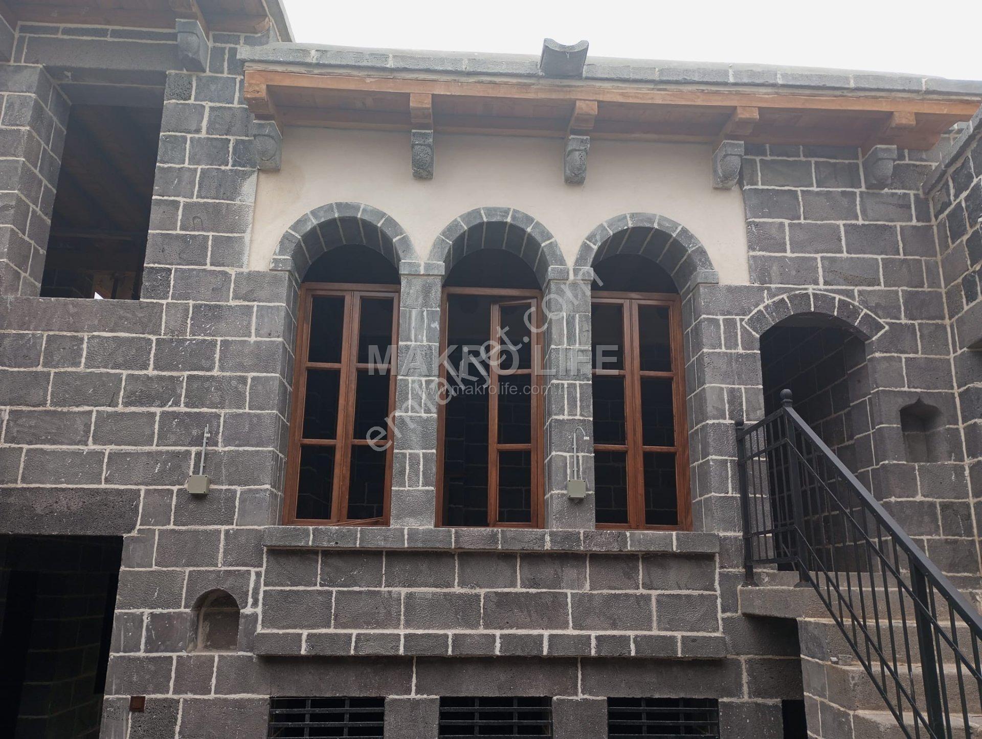 Dağkapı'da Satılık Tescilli Tarihi Konak - Görsel 2