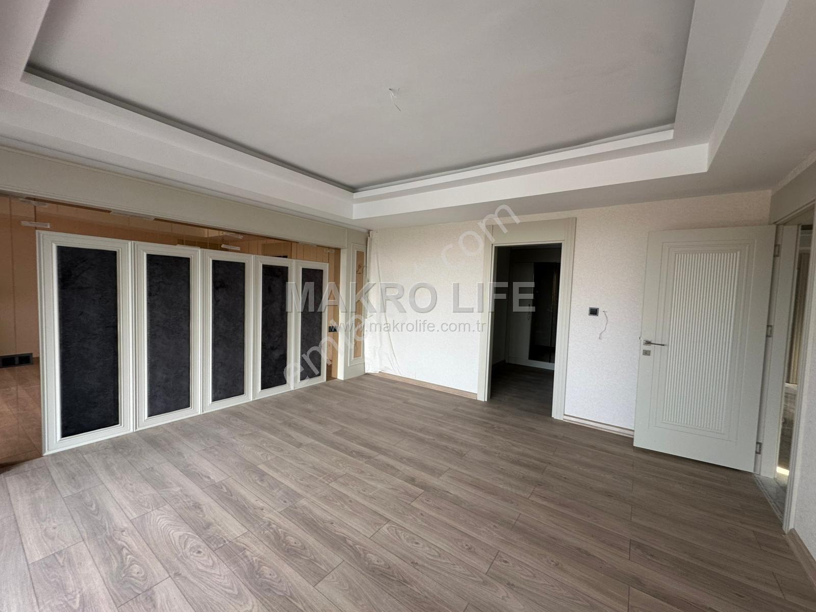 Şehrin Gözdesinde Lüx Yaşam İçin Satılık 6+1 Triplex Villa - Görsel 14