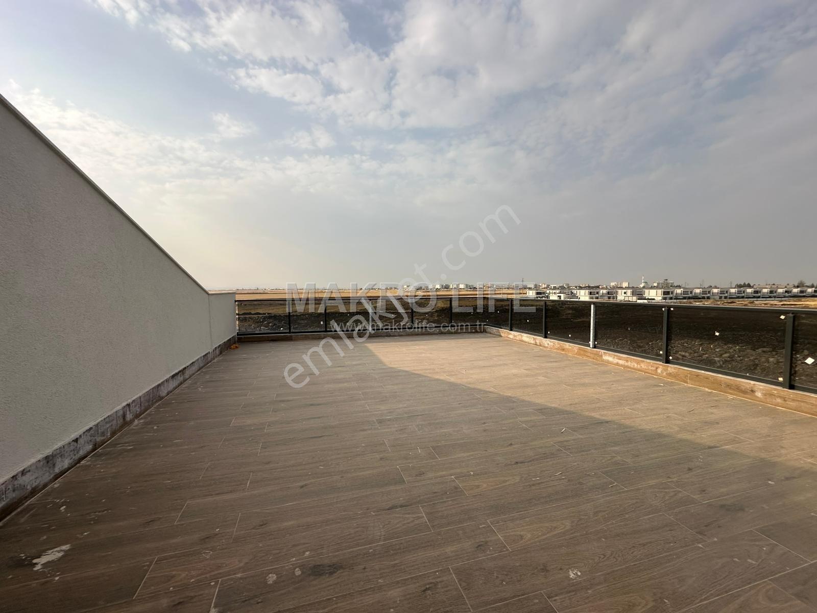Şehrin Gözdesinde Lüx Yaşam İçin Satılık 6+1 Triplex Villa - Görsel 3