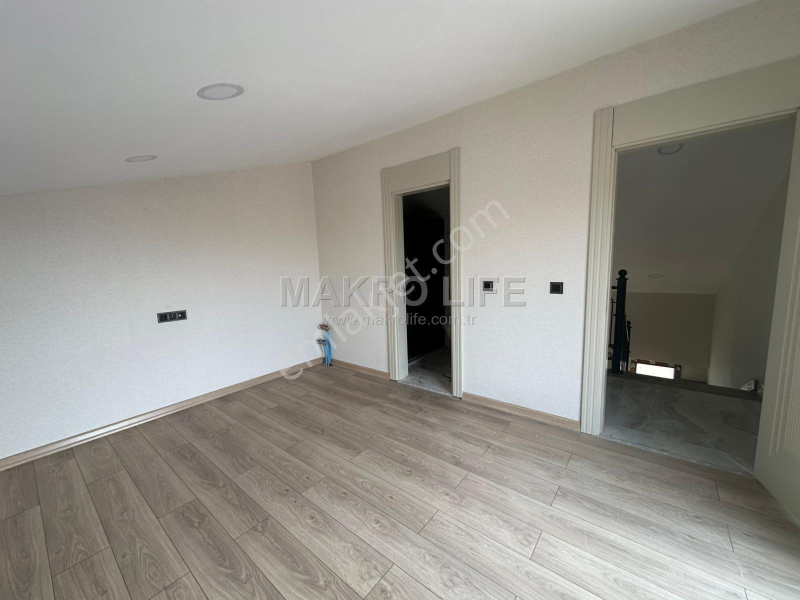 Şehrin Gözdesinde Lüx Yaşam İçin Satılık 6+1 Triplex Villa - Görsel 4