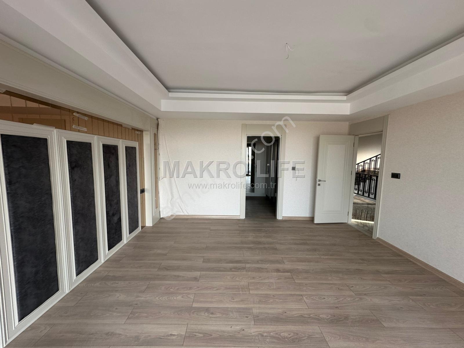 Şehrin Gözdesinde Lüx Yaşam İçin Satılık 6+1 Triplex Villa - Görsel 12