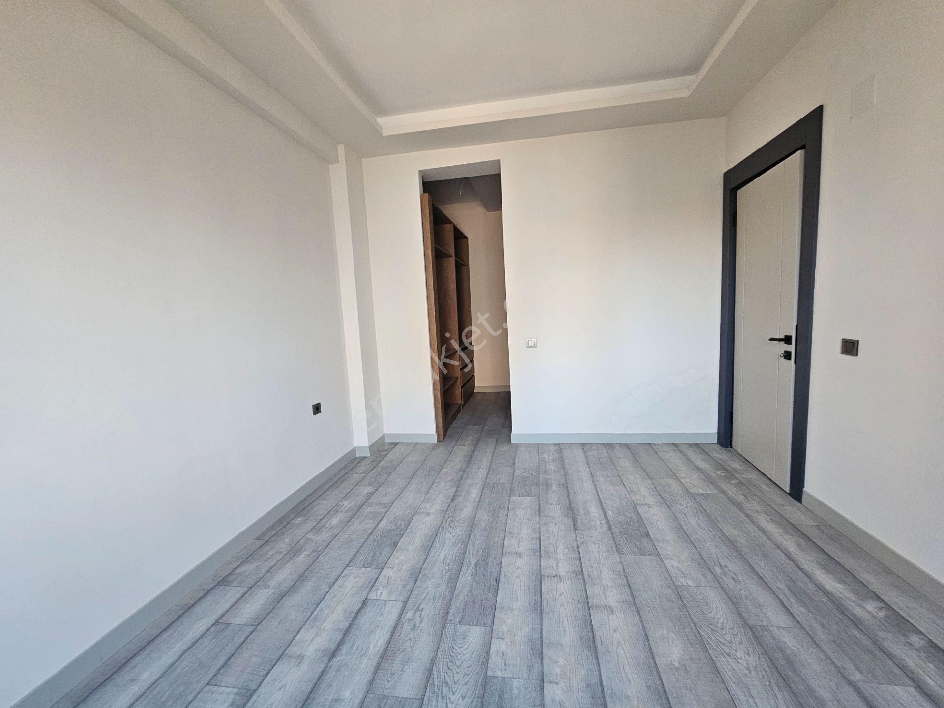 Mezitli Kuyuluk Sıfır Kullanıma Hazır Satılık 2+1 Daire - Görsel 16