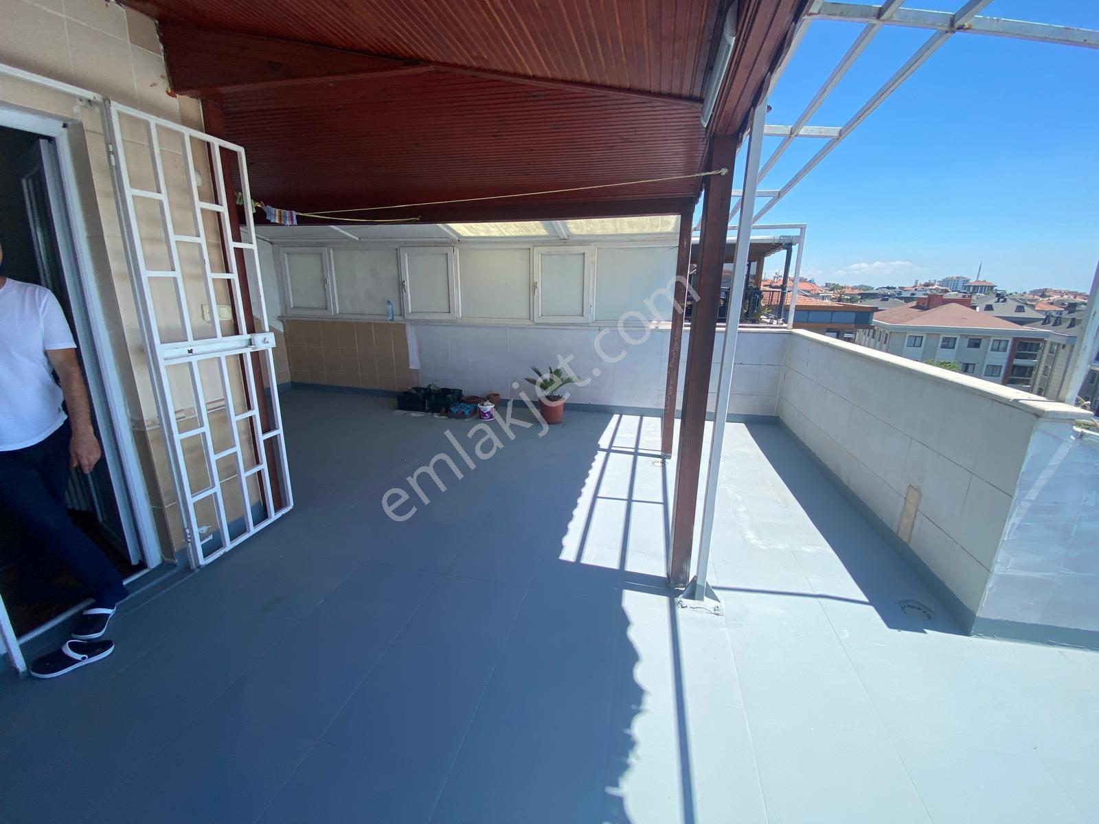 Bahçelievler Öğretmenler Evi Yakını 300 M² Dubleks 5+2 Açık Oto Parklı - Görsel 24