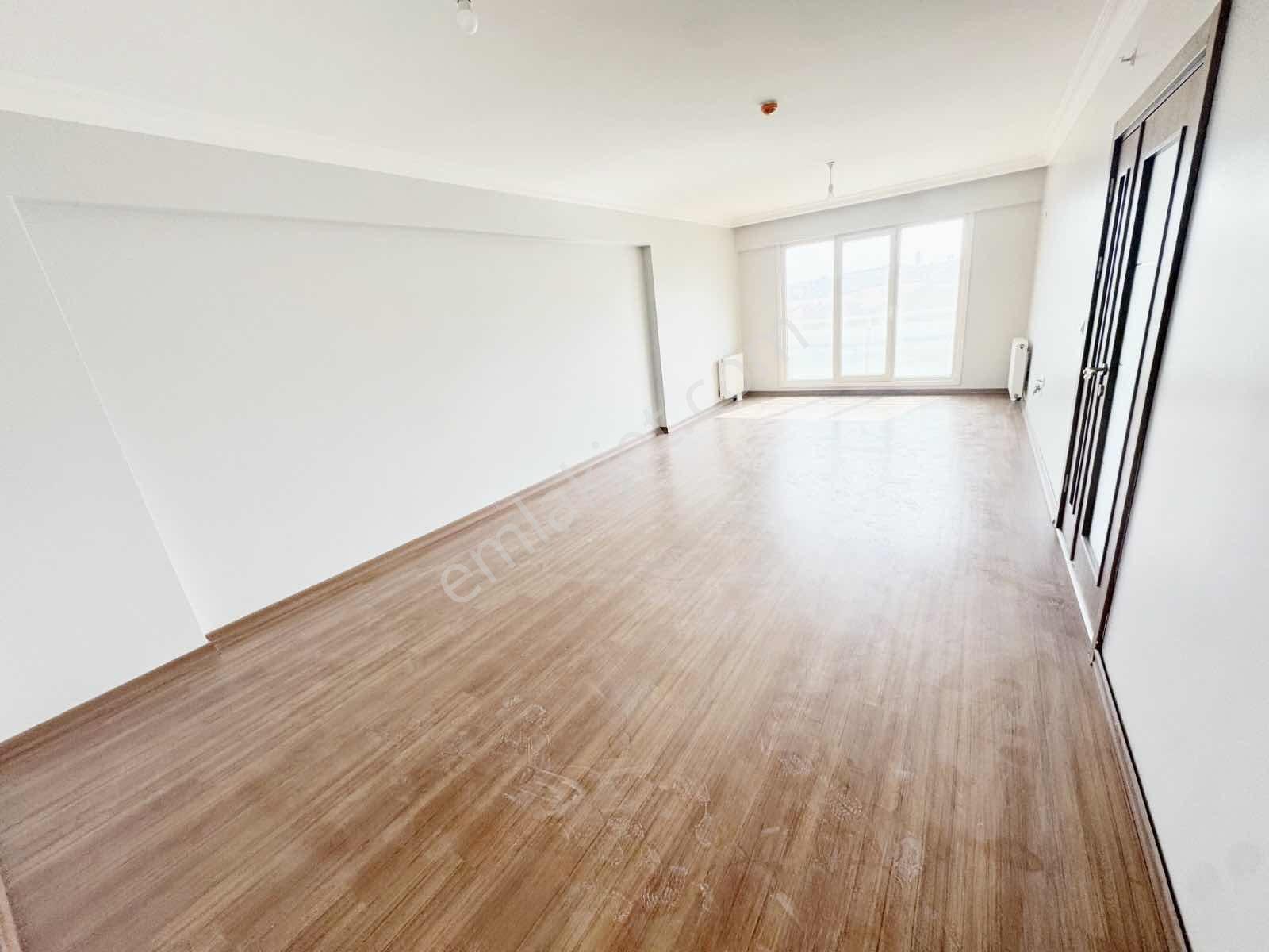 Yoldaş İnş Kiralık 3+1 150 M2 5.kat Site İçerisinde Daire - Görsel 18