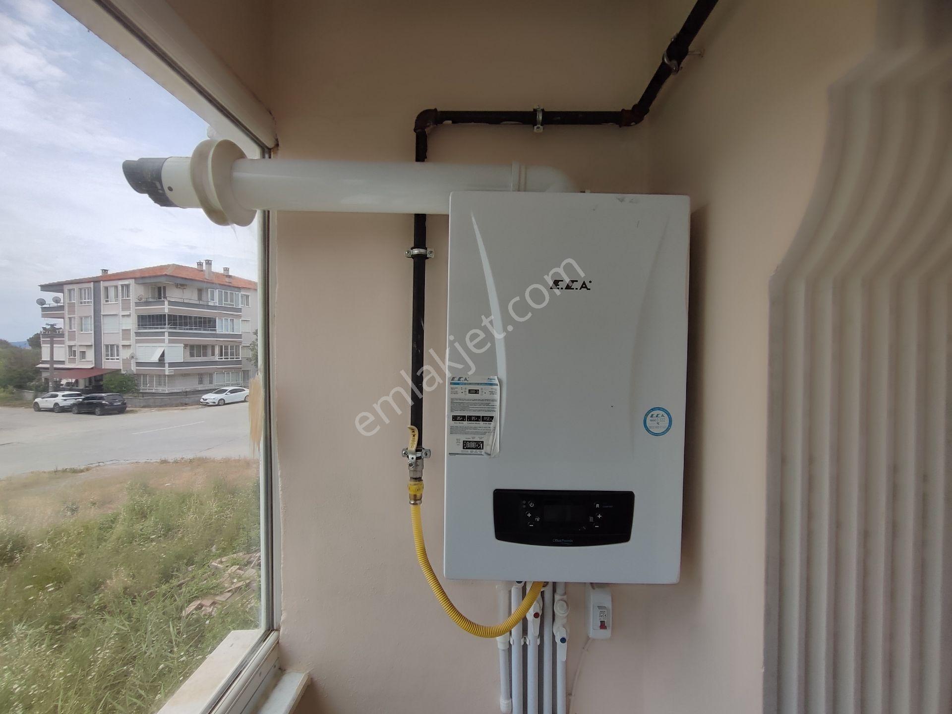 Kardeşten Akçay Altınkumda Doğalgazlı Ara Kat Bahçe Cepheli Ayrı Mutfaklı Geniş 2+1 Daire - Görsel 29