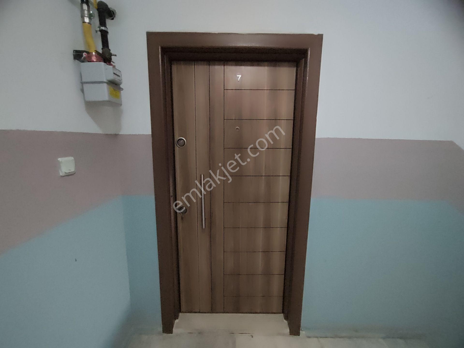 Kardeşten Akçay Altınkumda Doğalgazlı Ara Kat Bahçe Cepheli Ayrı Mutfaklı Geniş 2+1 Daire - Görsel 28
