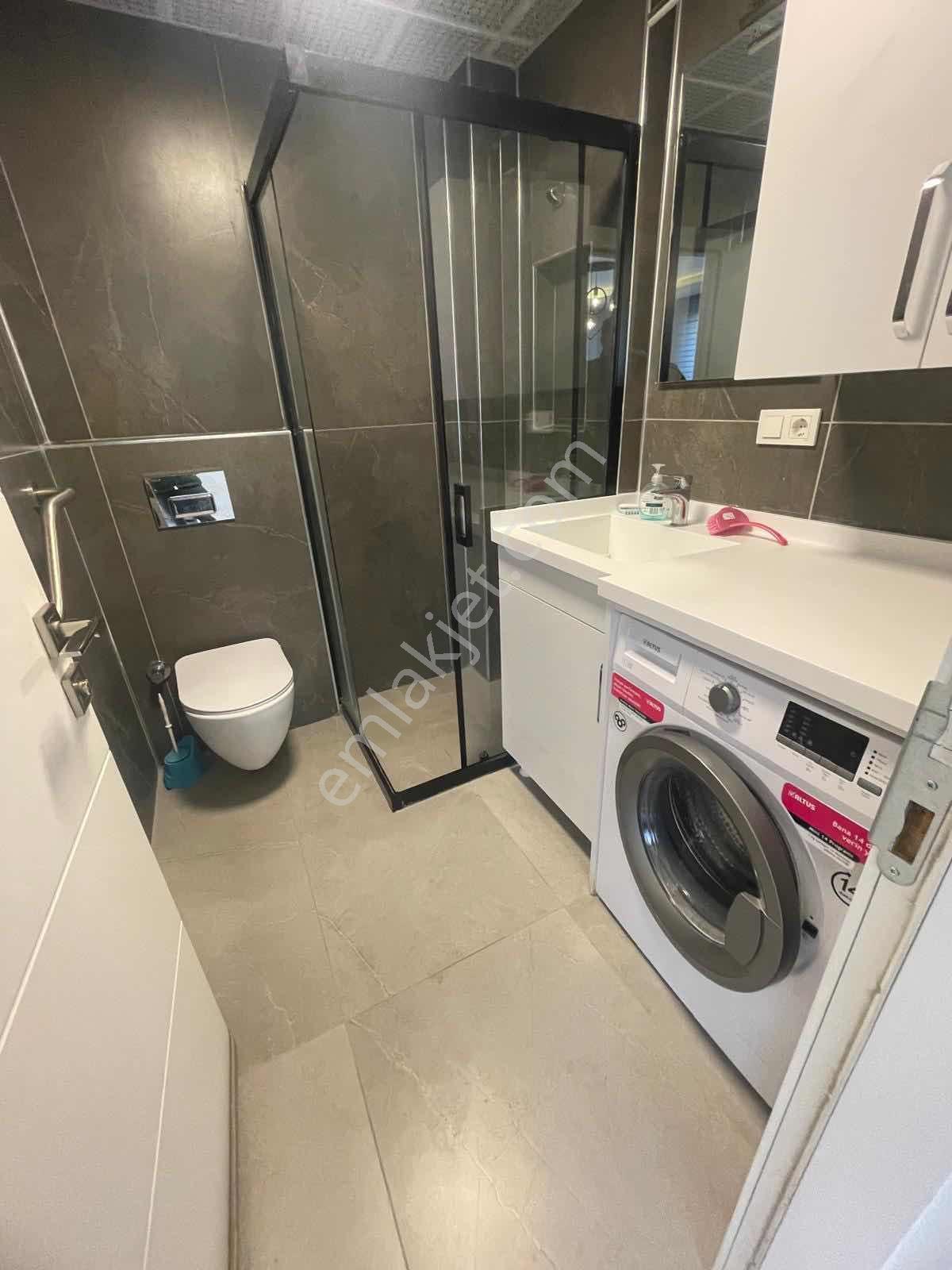 Cumhuriyet Gayrimenkulden 1+1 Full Eşyalı Emek'te - Görsel 29