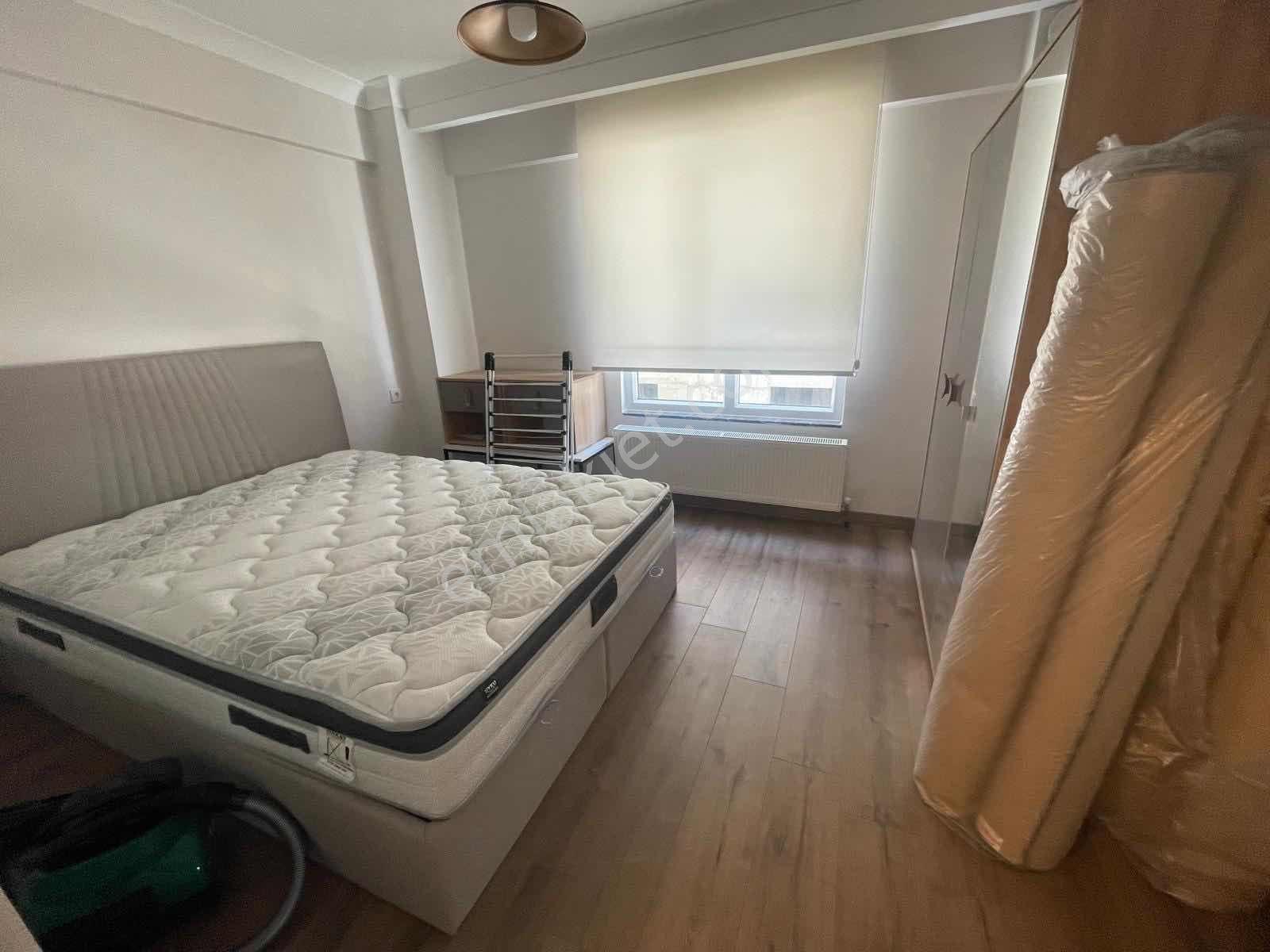 Cumhuriyet Gayrimenkulden 1+1 Full Eşyalı Emek'te - Görsel 18