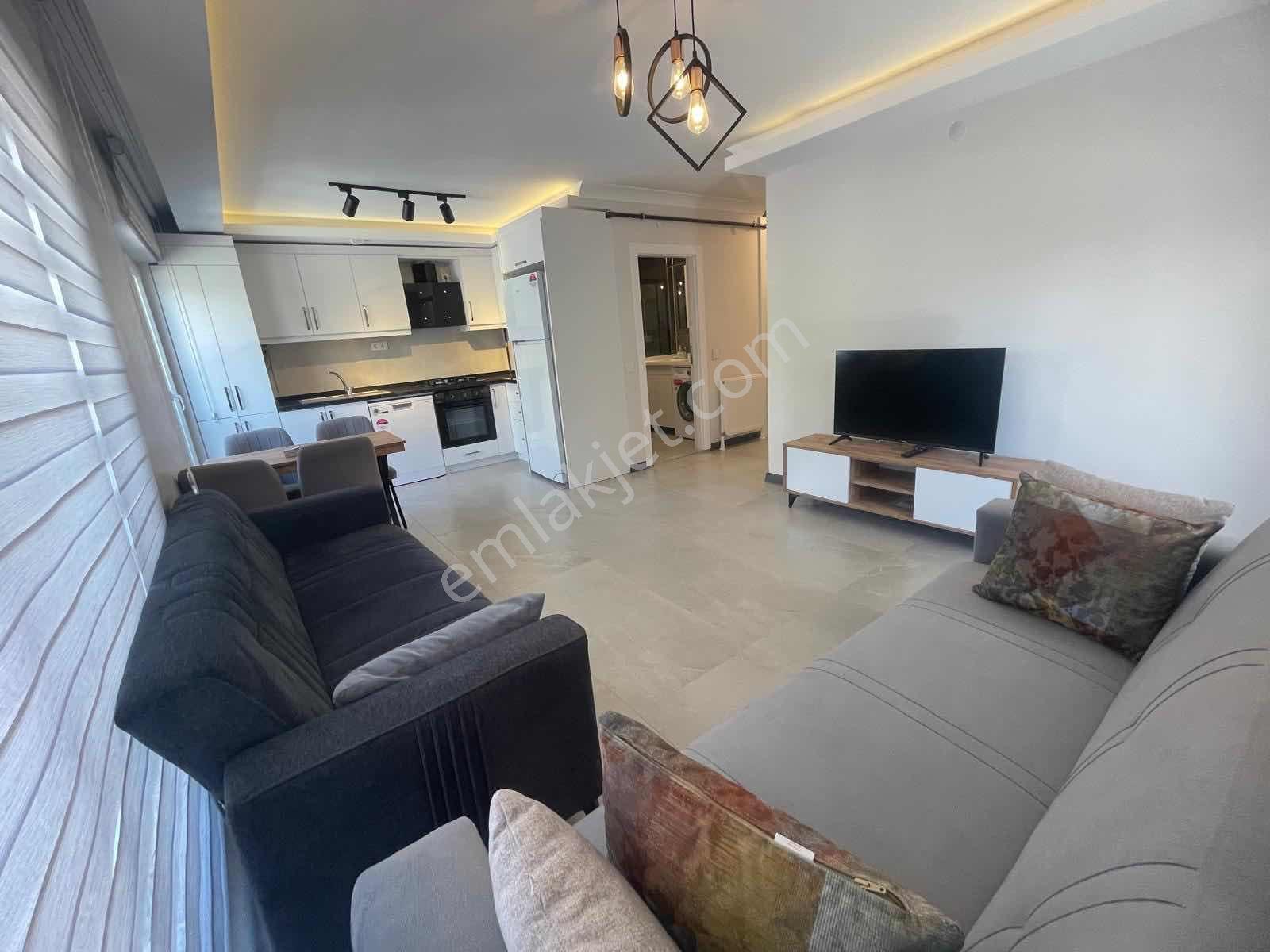 Cumhuriyet Gayrimenkulden 1+1 Full Eşyalı Emek'te - Görsel 11