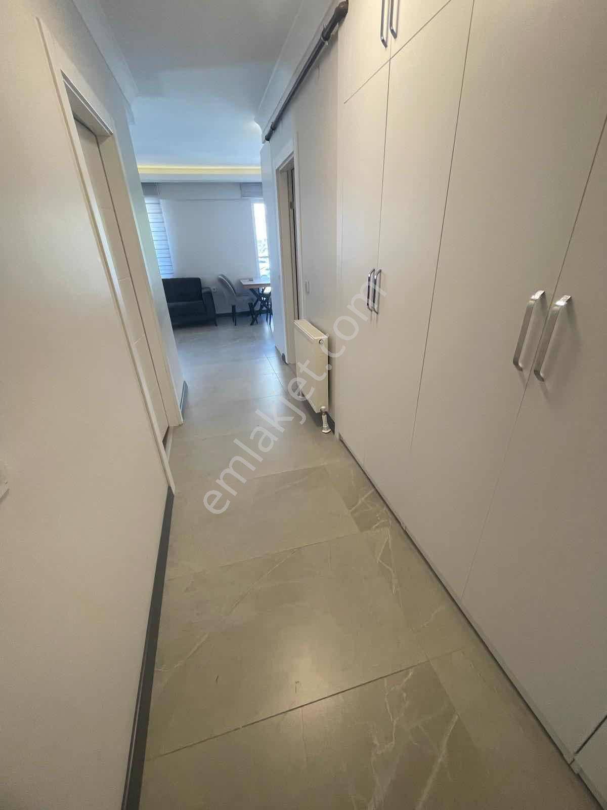 Cumhuriyet Gayrimenkulden 1+1 Full Eşyalı Emek'te - Görsel 39