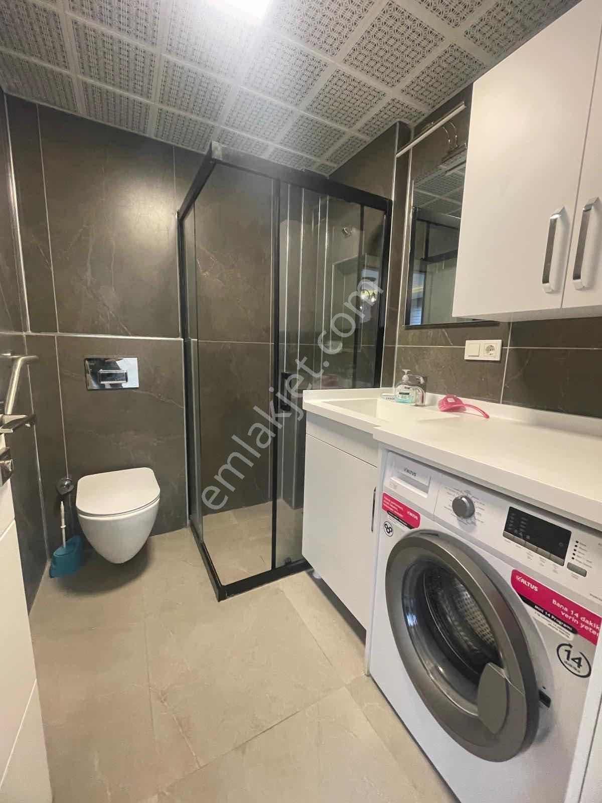Cumhuriyet Gayrimenkulden 1+1 Full Eşyalı Emek'te - Görsel 19