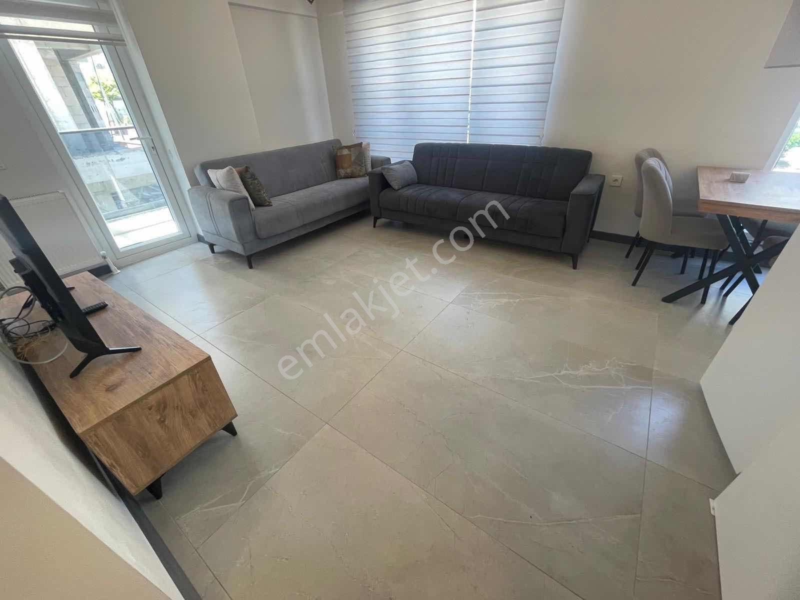 Cumhuriyet Gayrimenkulden 1+1 Full Eşyalı Emek'te - Görsel 28