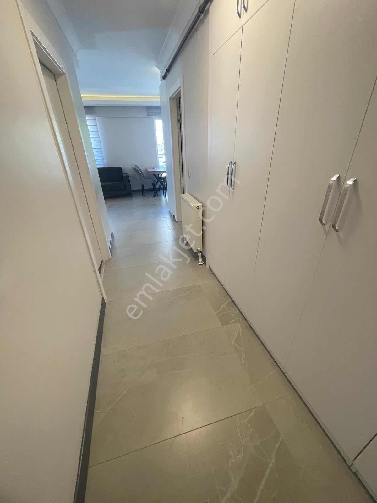 Cumhuriyet Gayrimenkulden 1+1 Full Eşyalı Emek'te - Görsel 40