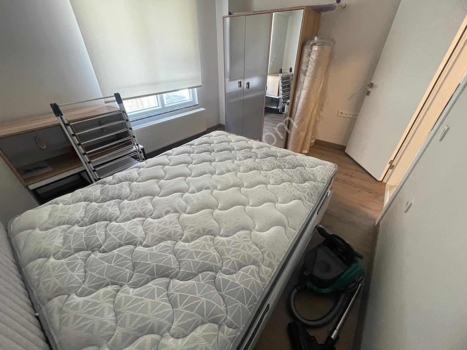 Cumhuriyet Gayrimenkulden 1+1 Full Eşyalı Emek'te - Görsel 34