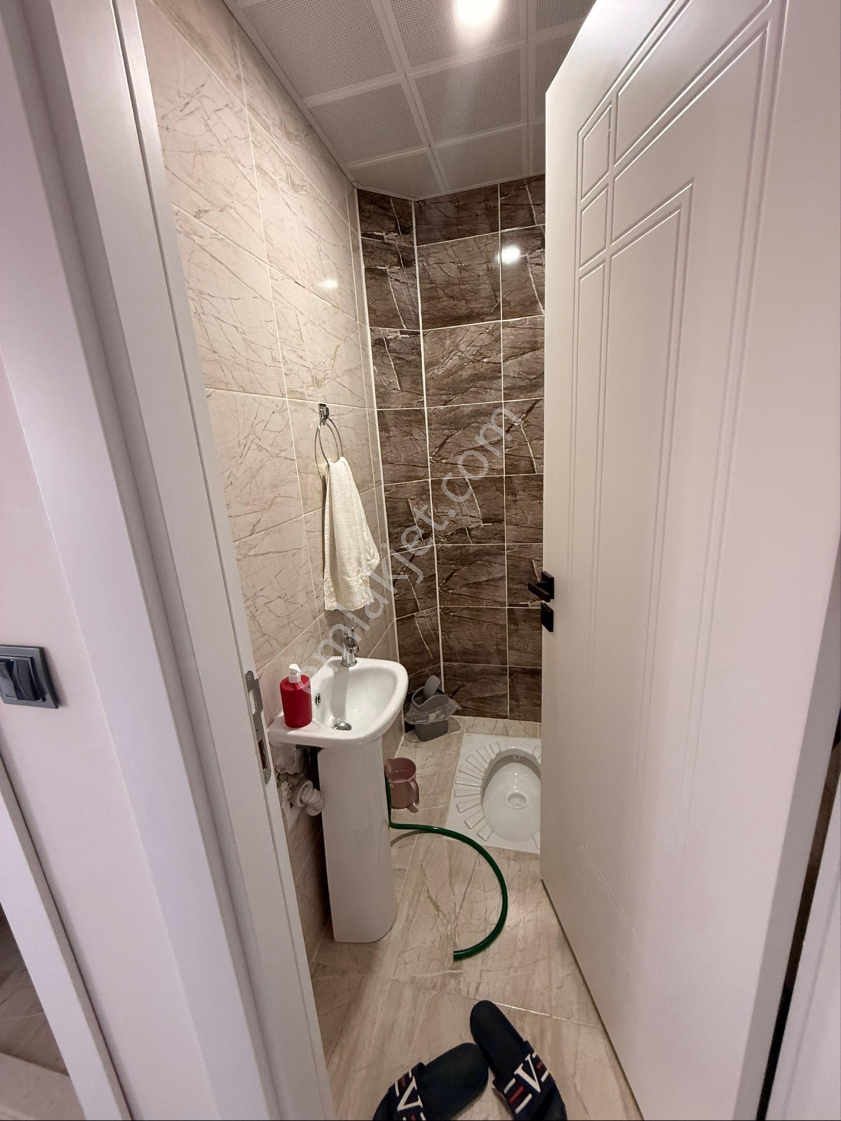 Stadyum Civarı 2+1 90m2 8 Bloklu Ferah Site İçerisinde - Görsel 15