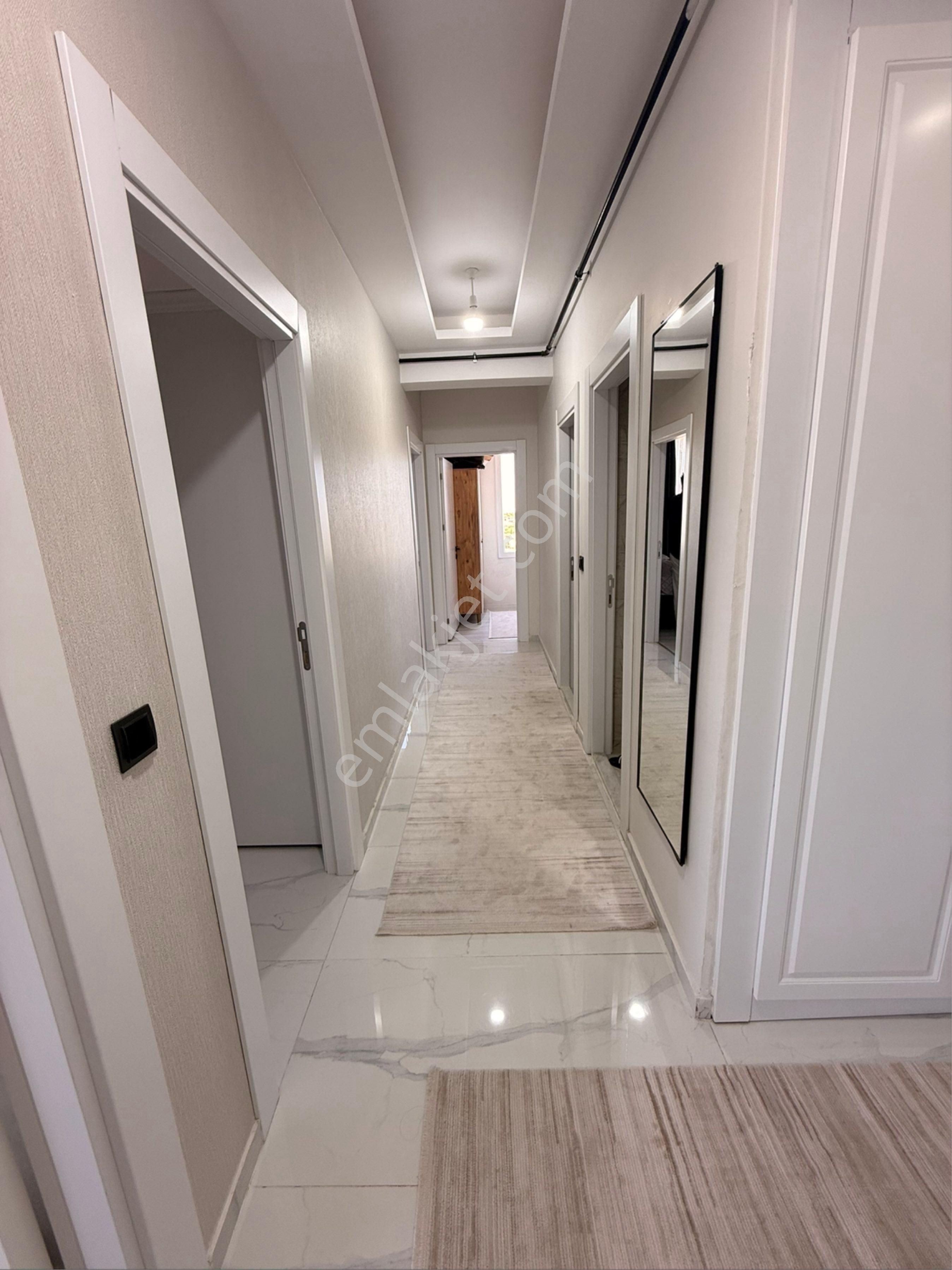 Stadyum Civarı 2+1 90m2 8 Bloklu Ferah Site İçerisinde - Görsel 12
