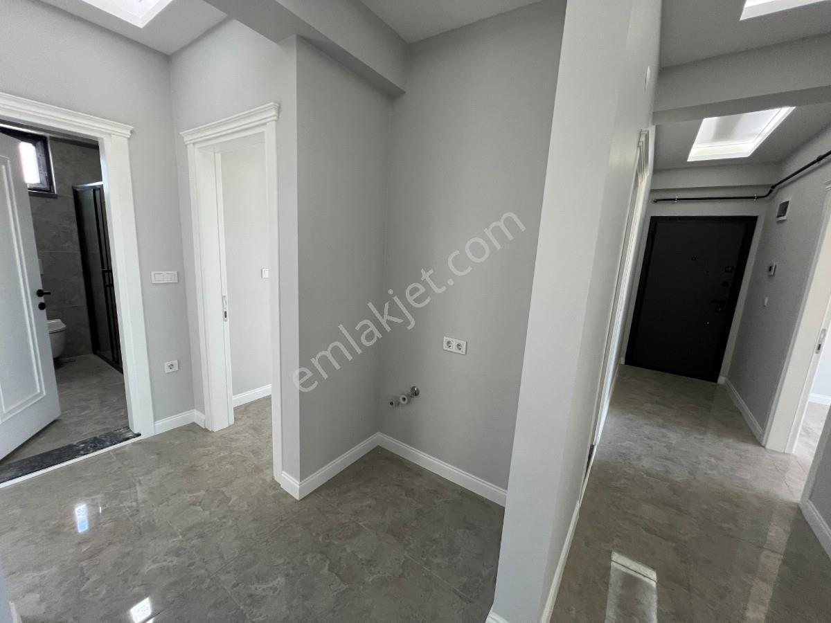 Sakarya Adapazarı Şeker Mah.otoparklı Siteiçi Kiralık Geniş 3+1 - Görsel 17
