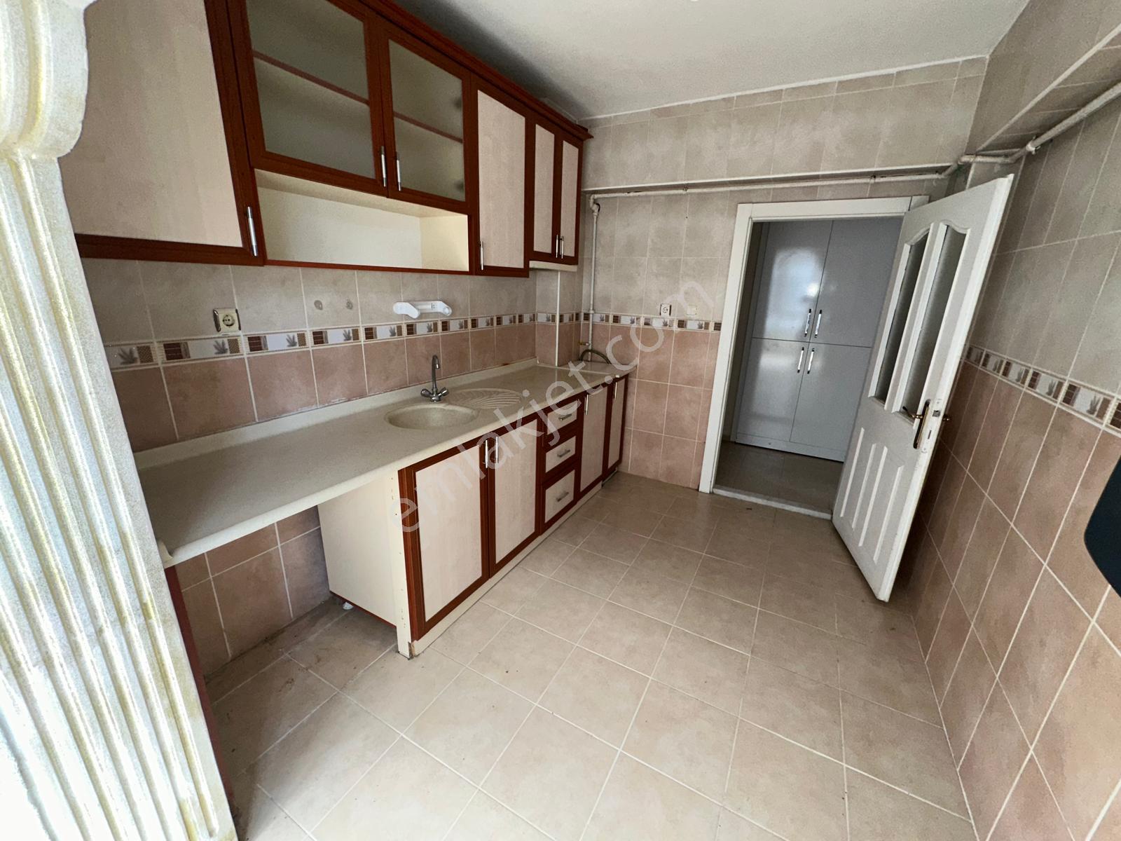 Bk Gayrimenkulden Malazgirt Mah. Kiralık Daire - Görsel 4
