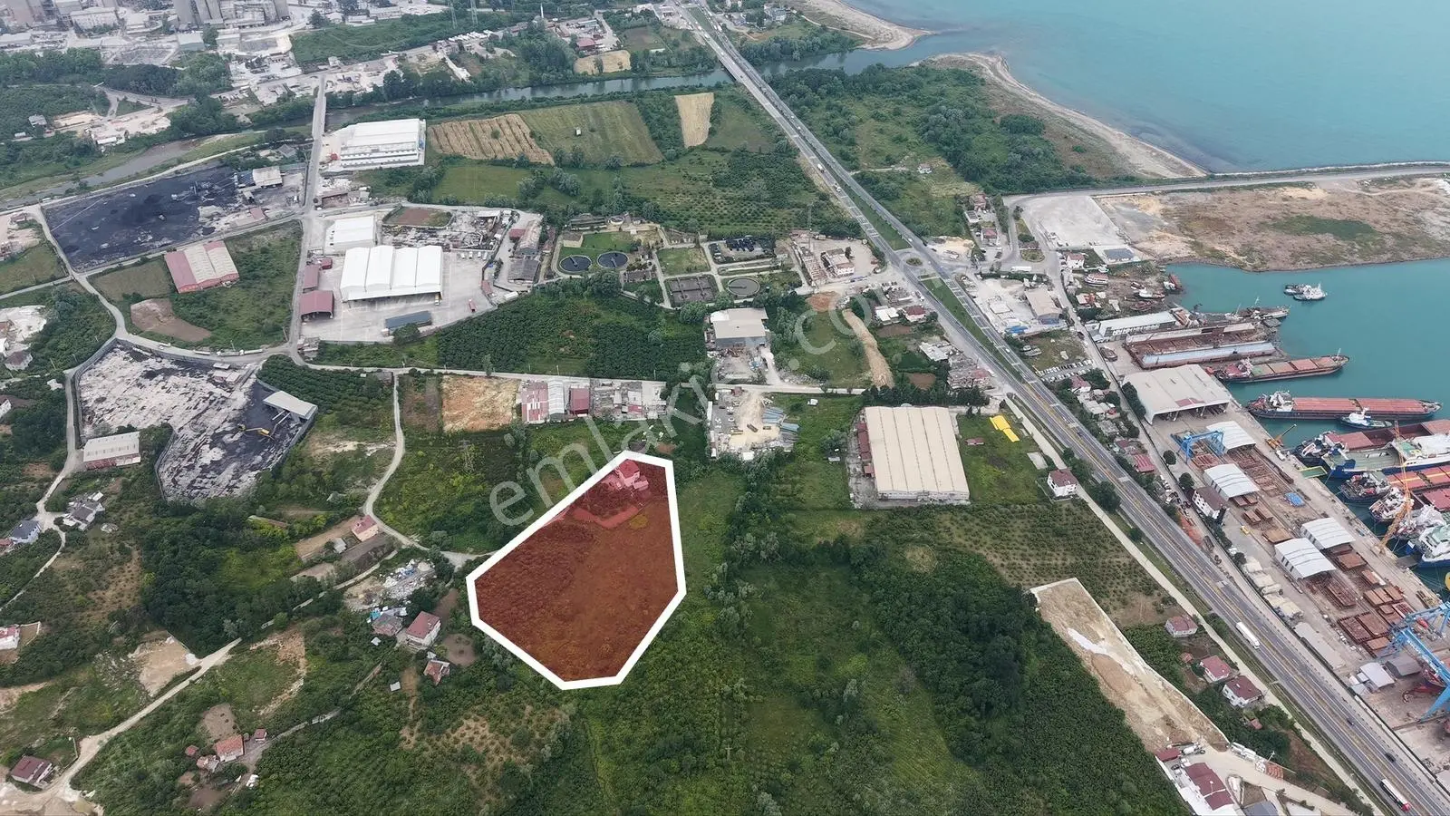 Ünye Limanına 100 Metre | 12.479 M² | 3 Cepheden Yollu Fırsat!