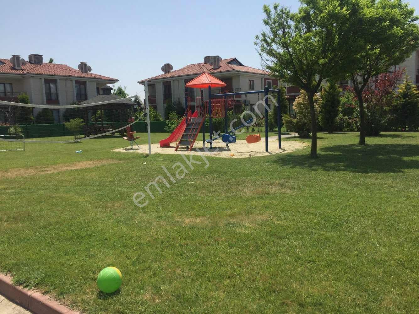 Everest Zirve 2 Sitesi 210 M2 3+1 Satılık Köşe Villa - Görsel 22