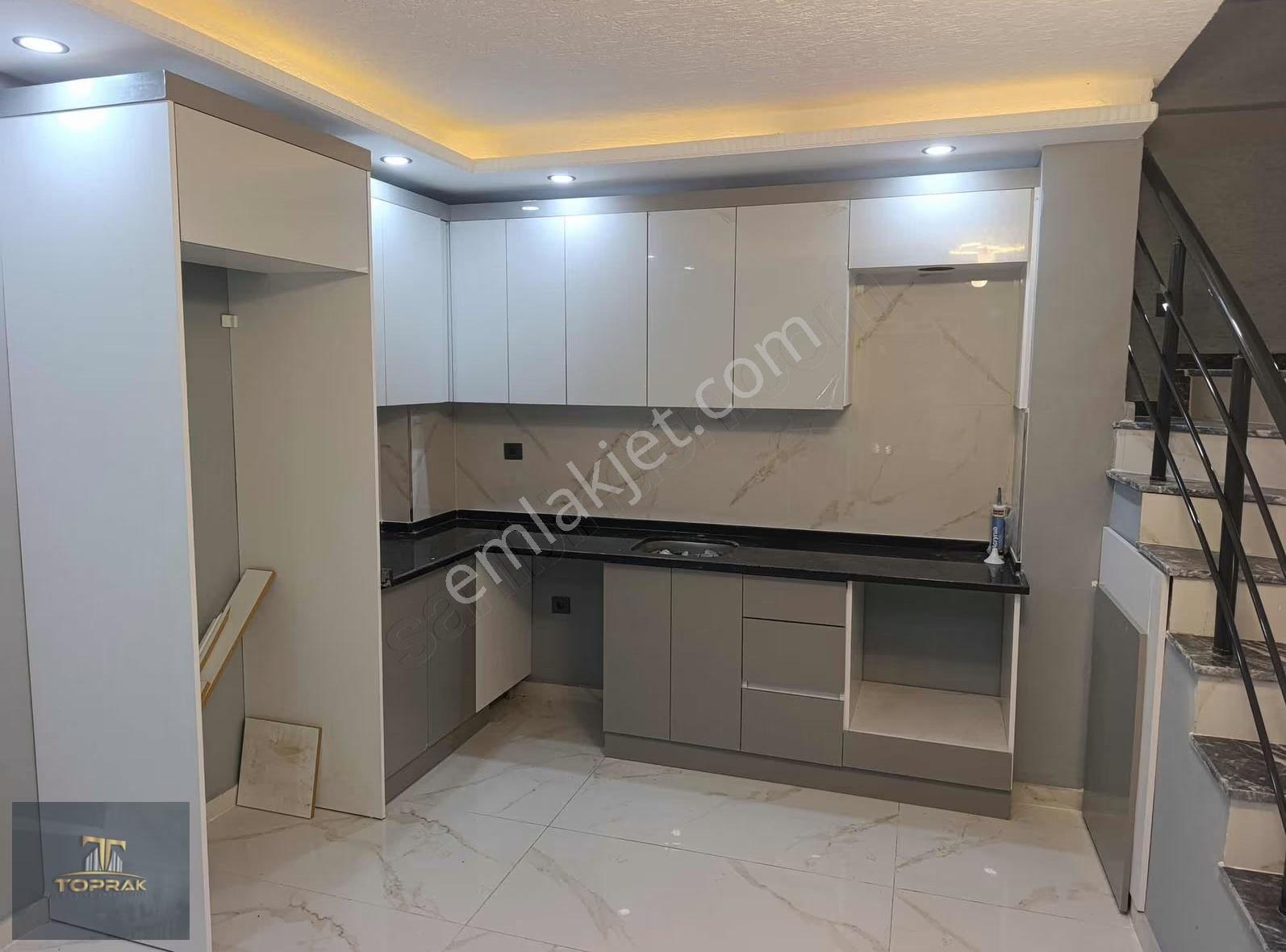 Yeniçiflikte Ultra Lüks Vila Toprak İnşaat - Görsel 13