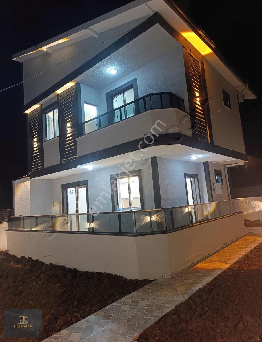 Yeniçiflikte Ultra Lüks Vila Toprak İnşaat - Görsel 6