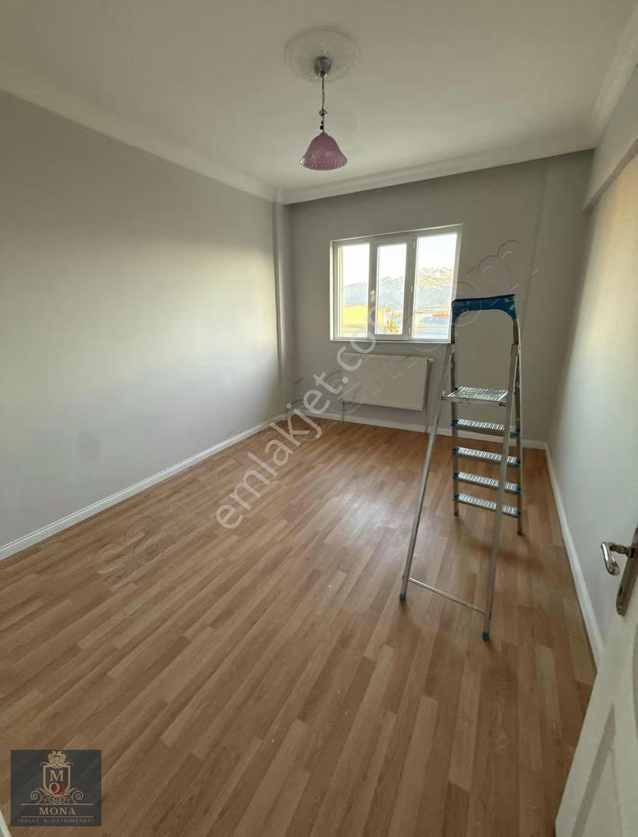 Mona'dan Yunusemre'de Full Yapılı Geniş Kiralık 3+1 Fırsat Daire - Görsel 8