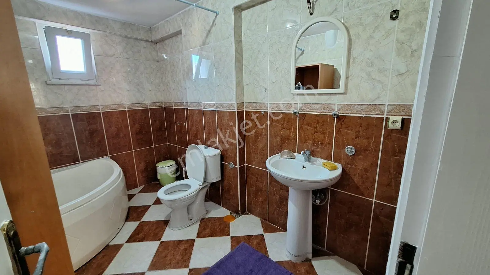 Fındıklı'da Merkezi Lokasyonunda 3+1 Eşyalı Kiralık Daire - Görsel 4