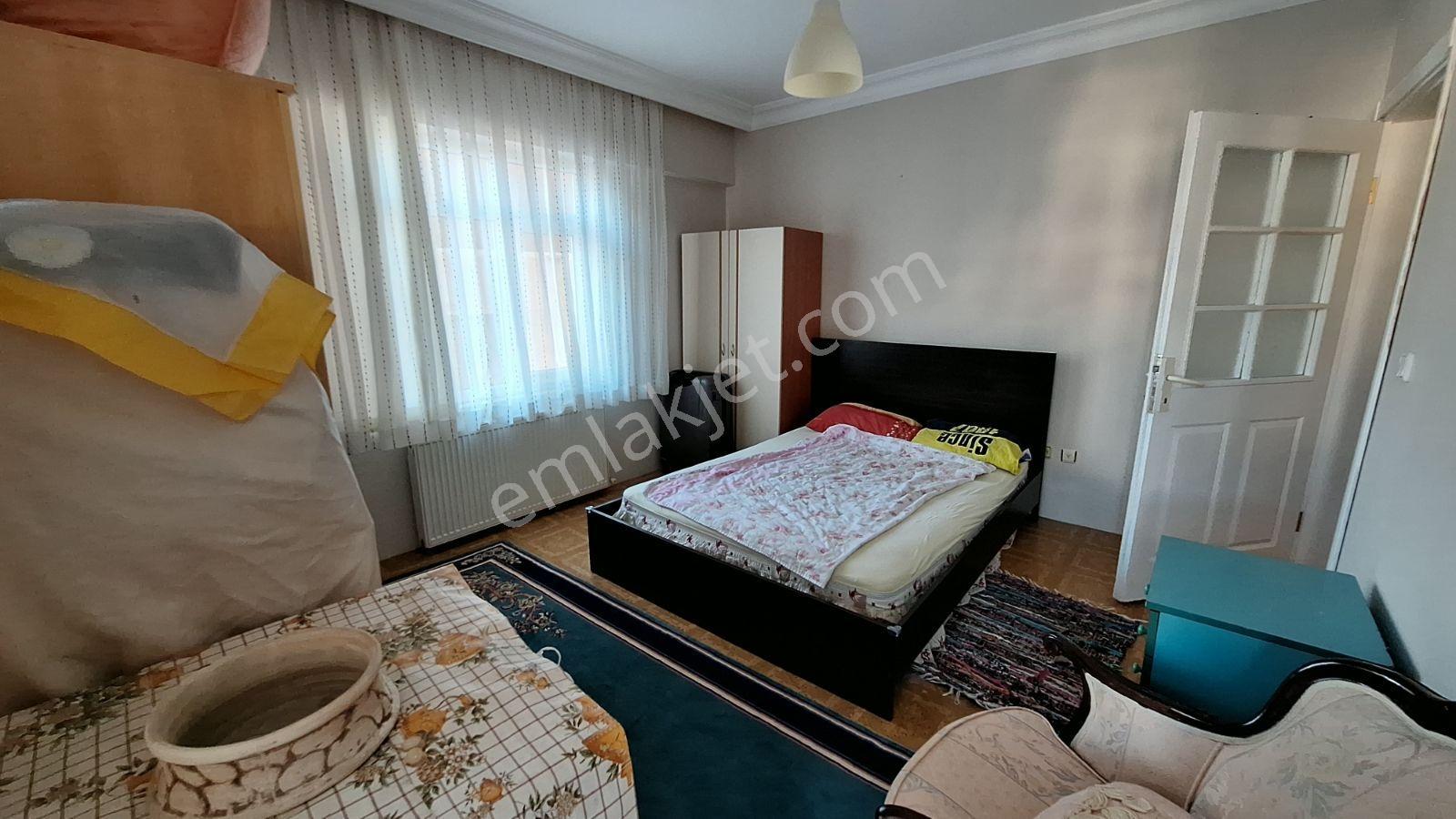 Fındıklı'da Merkezi Lokasyonunda 3+1 Eşyalı Kiralık Daire - Görsel 15
