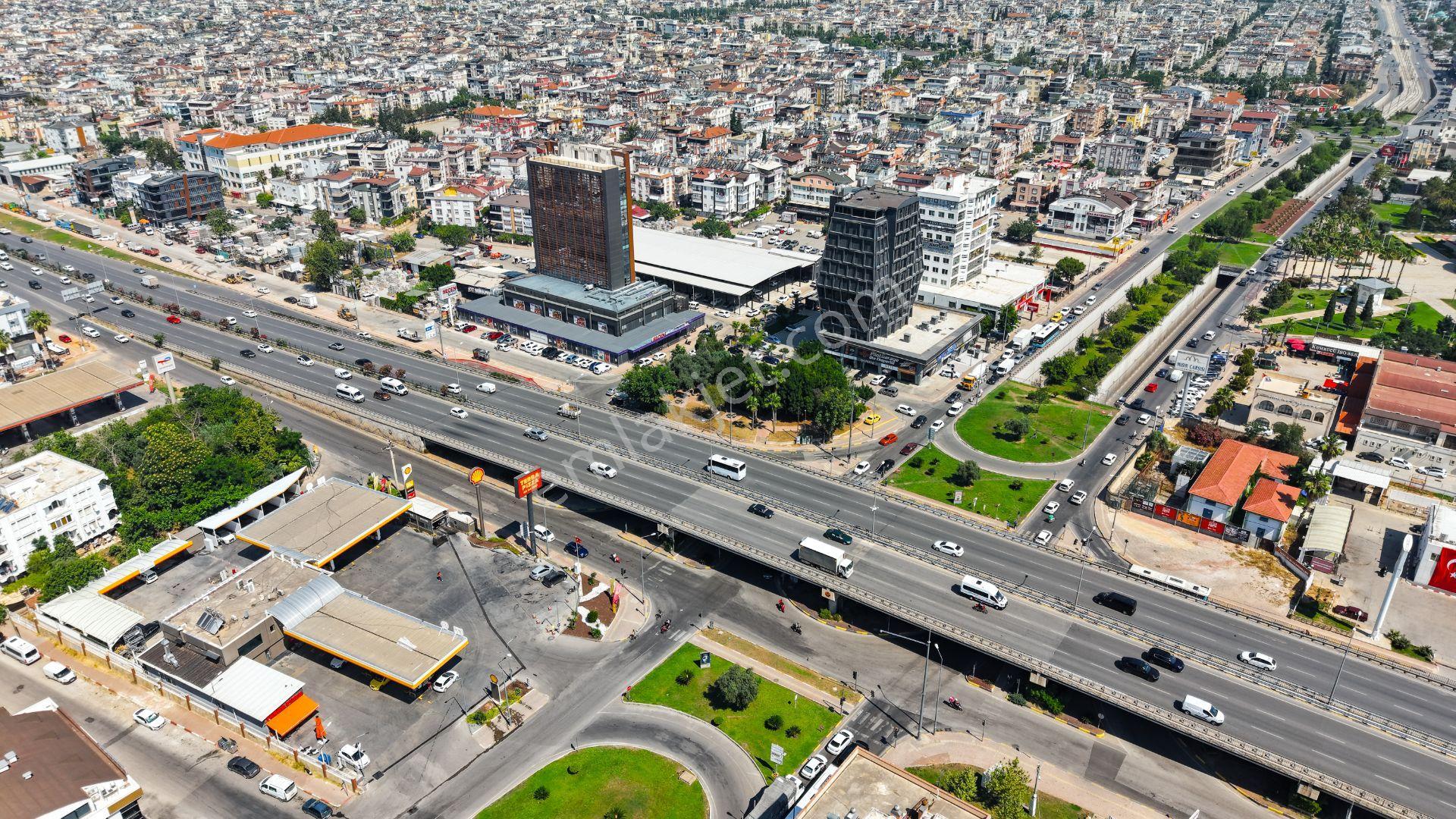 Kızılırmak Caddesinde Önü Full Açık, D.gazlı, Klimalı Lüks Daire