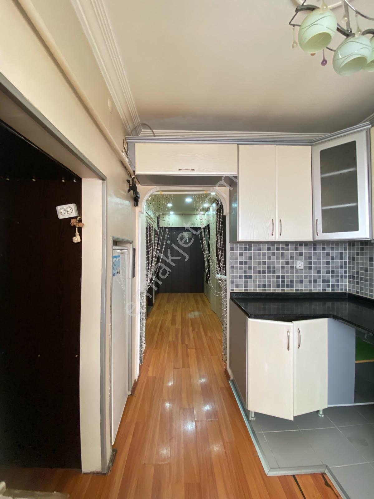 Mevlanada Merkezi Konum Kiralık 3+1 Daire - Görsel 27