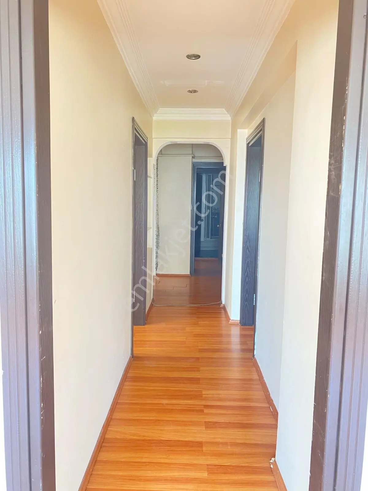 Mevlanada Merkezi Konum Kiralık 3+1 Daire - Görsel 3