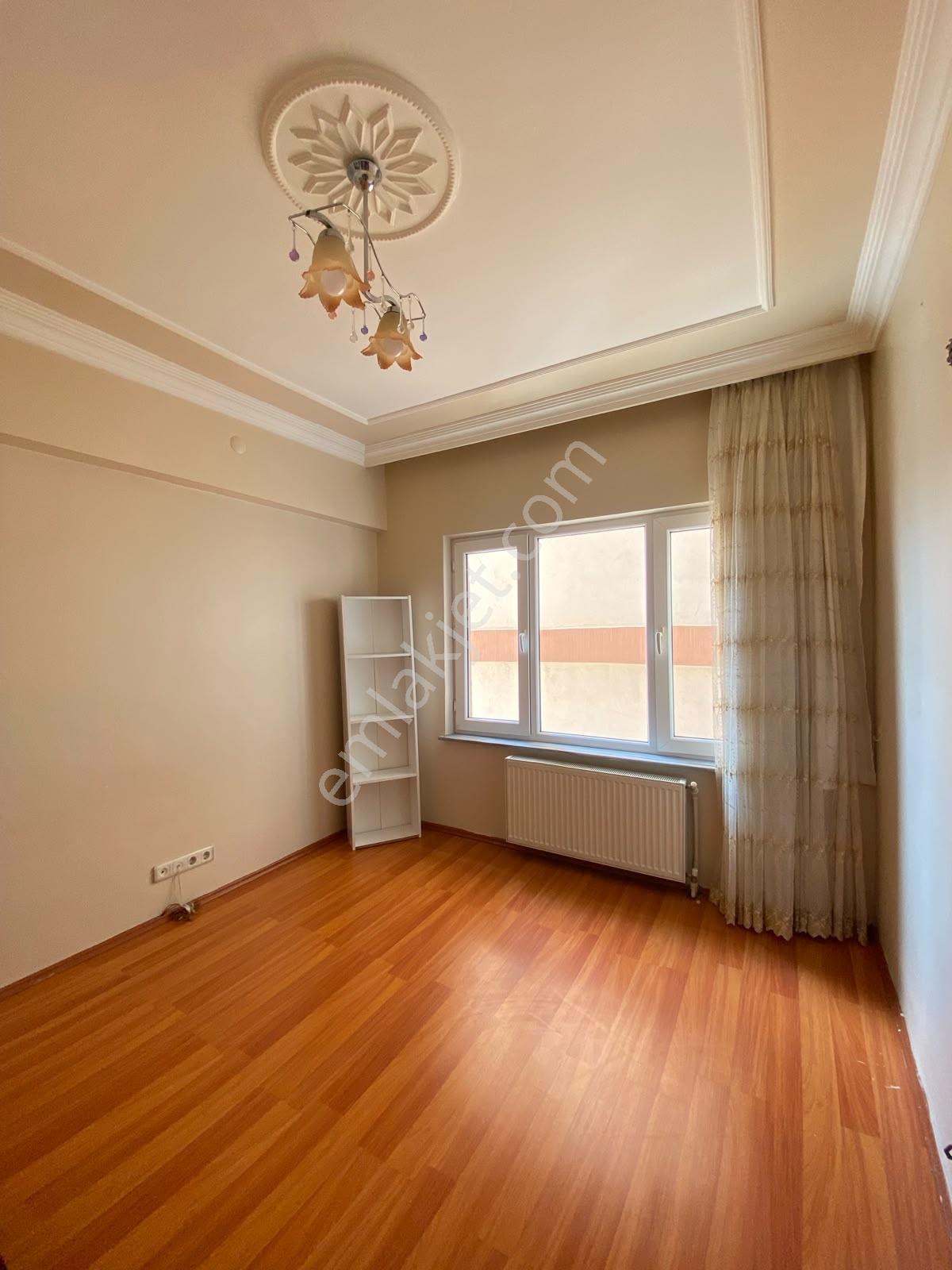 Mevlanada Merkezi Konum Kiralık 3+1 Daire - Görsel 30