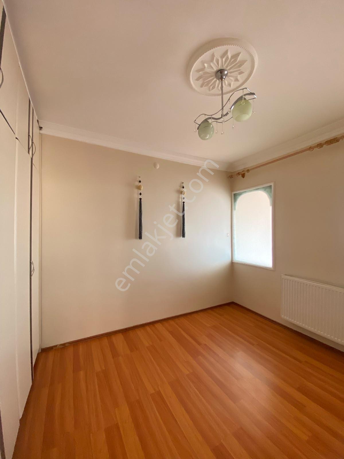 Mevlanada Merkezi Konum Kiralık 3+1 Daire - Görsel 33