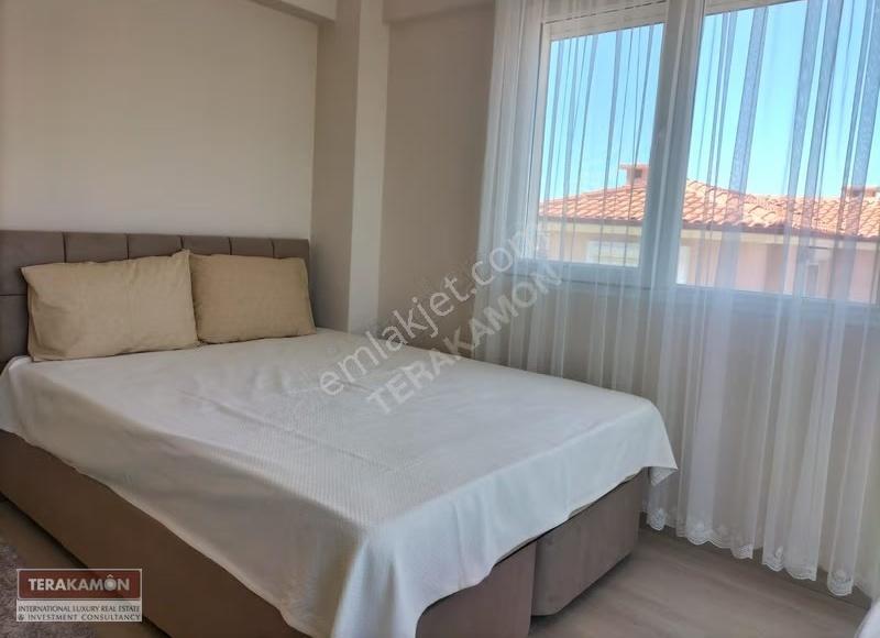İzmir Çeşme Ayasaranda Denize Sıfır Ortak Havuzlu Sitede Kiralık - Görsel 19