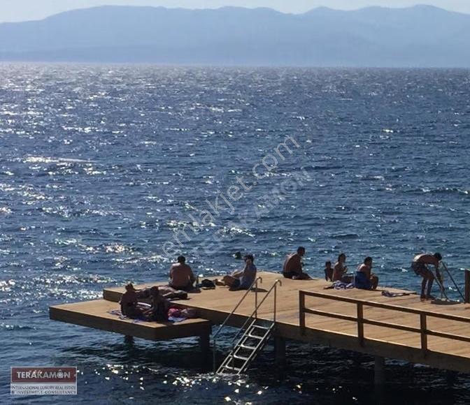 İzmir Çeşme Ayasaranda Denize Sıfır Ortak Havuzlu Sitede Kiralık - Görsel 22