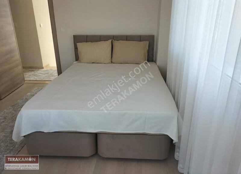 İzmir Çeşme Ayasaranda Denize Sıfır Ortak Havuzlu Sitede Kiralık - Görsel 27